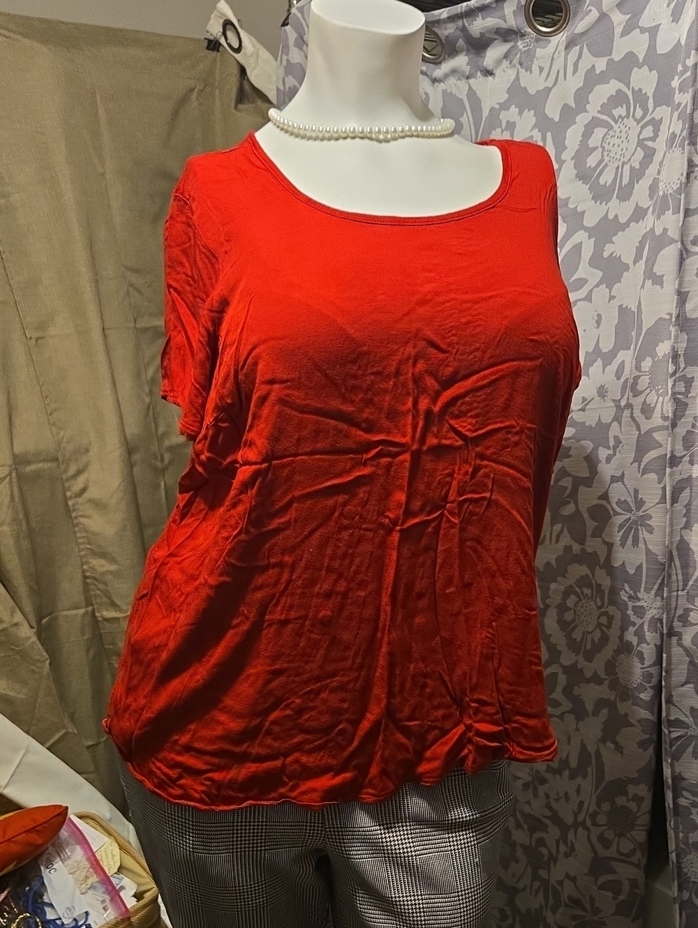 torrid Red Scoop Neck Short Sleeve Top